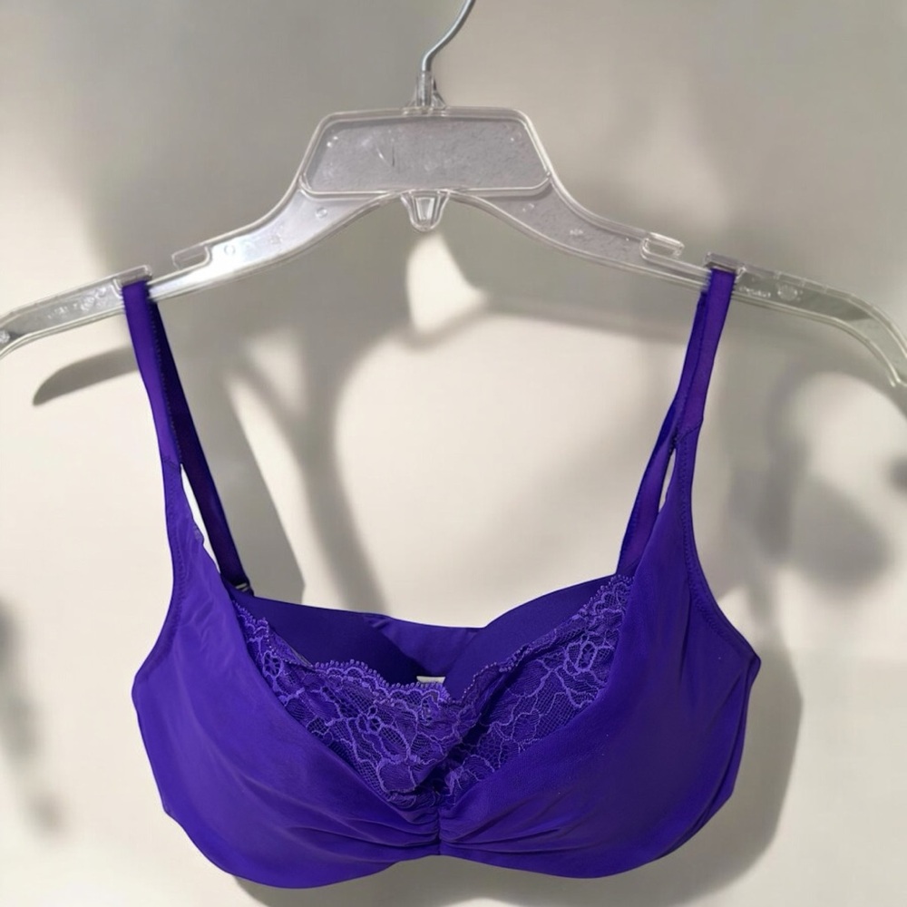 Victoria’s Secret Purple Lace Women's Bra